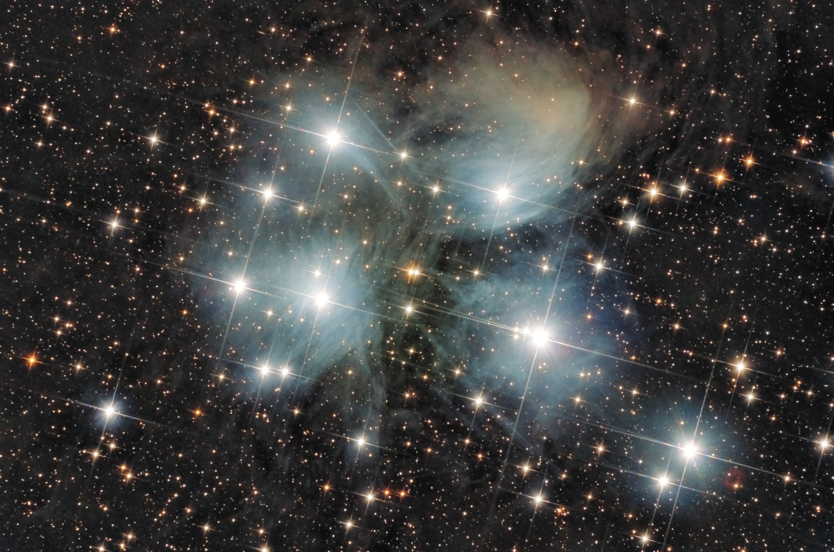 Das Siebengestirn M45 auch bekannt als Plejaden